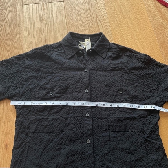 NWT MAX STUDIO SHORT SLEEVES  BLACK SHIRT - XS - Picture 9 of 9